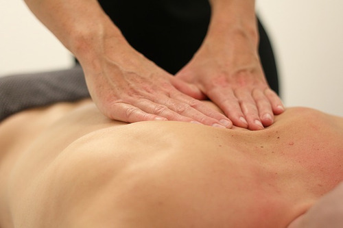 Imagem 3 de 7 de Esteticista, Massoterapeuta E Depiladora Unissex