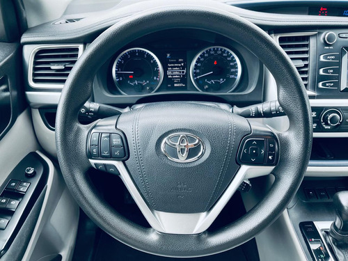 Toyota Highlander 3.5 Le At