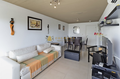 Encantador Departamento A Metros De Playa Brava!! Consulte Con Parrillero Propio- Ref: 4211