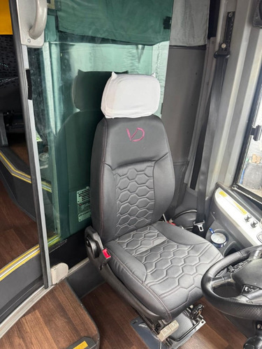 Marcopolo Paradiso 1350 New G7 Ônibus Rodoviário Semi Leito