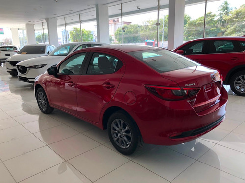 Mazda 2 Touring At 1.5 2022 Rojo Diamante