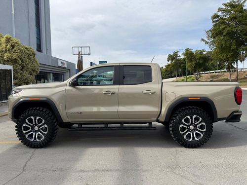 GMC Canyon 2.7 At4
