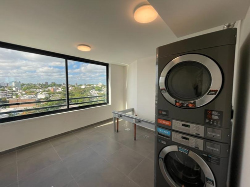 Imagen 13 de 14 de Excelente Apartamento 2 Dormitorios Frente Rambla Malvín -lyra #407