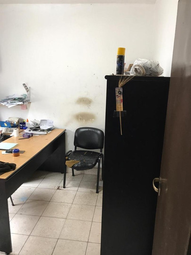 Imagen 8 de 19 de Gaona Y Alsina, 270m2 Cubiertos, Galpón Lote Propio