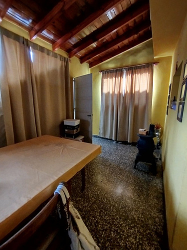 Venta Casa 3 Ambientes En Merlo