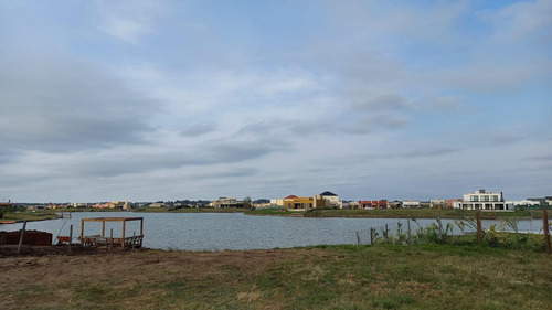 Lote A La Venta En San Sebastián Area 8, A La Laguna