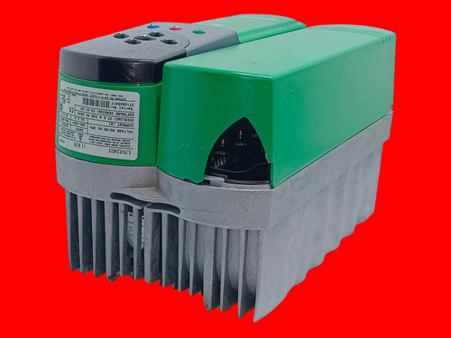 Uni2403 Drive Unidrive 15 Hp 24.3 Amp 11 Kw 380-480 Vac 3 Ph (Usado)