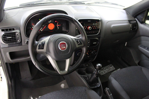 Imagem 9 de 12 de Fiat Strada 1.4 Mpi Freedom Cs 8v Flex 2p Manual