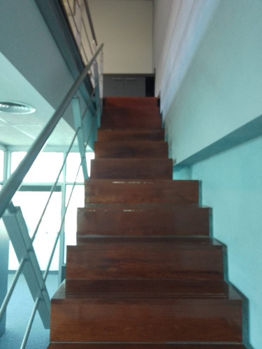 Pilar / Excelente Oficina / 90m2