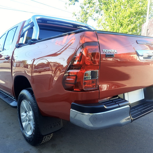 Toyota Hilux 2.4 Cd Sr 150cv 4x2