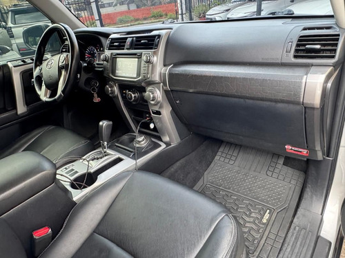 Toyota 4runner Sr5 2016