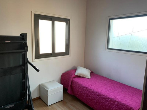 Imagen 21 de 29 de Venta Con Renta - Casa En Saint Thomas Este