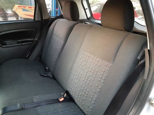 Ford Fiesta Hatch Trail(kinetic) 1.6 8v(flex) 4p