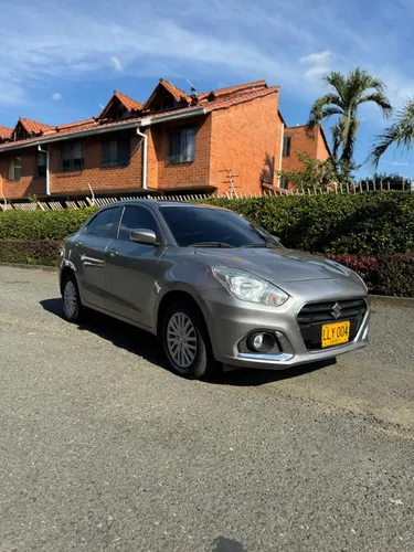 Suzuki Swift 1.2 Dzire At