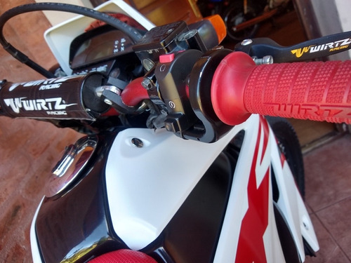 Imagen 5 de 10 de Honda Tornado