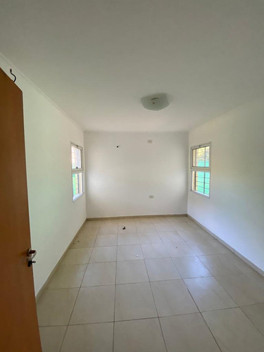 Imagen 20 de 27 de Venta Casa De 3 Dormitorios Con Pileta