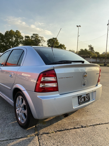 Chevrolet Astra Gls 2.0 8v Nafta