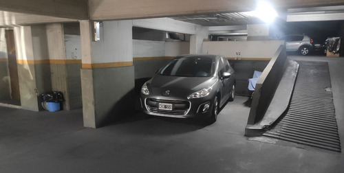 Imagen 3 de 6 de Venta Cochera Fija Y Cubierta En Almagro.