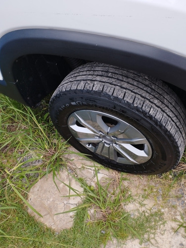 Imagem 13 de 14 de Fiat Toro 2020 1.8 16v Freedom Flex 4x2 Aut. 4p