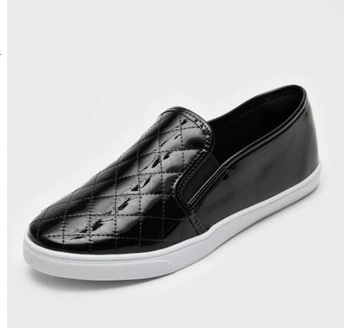 Imagem 1 de 4 de Sapato Básico Slip On Via Uno Feminino
