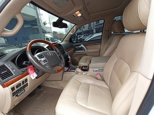 Toyota Land Cruiser 200 2013 4.5 Imperial