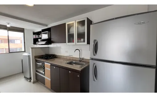 Apartamento Amoblado El Poblado Vista Jacuzzi Gym Excelente Ubicación