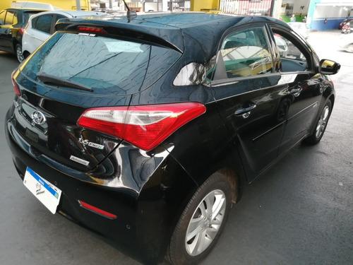 Imagem 4 de 10 de Hyundai Hb20 Premium 1.6 Flex At 2014