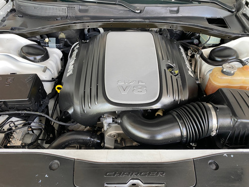 Dodge Charger 5.7 R-t At