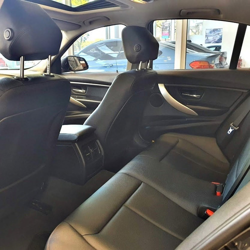 Imagen 8 de 11 de Bmw 320i Caja Manual