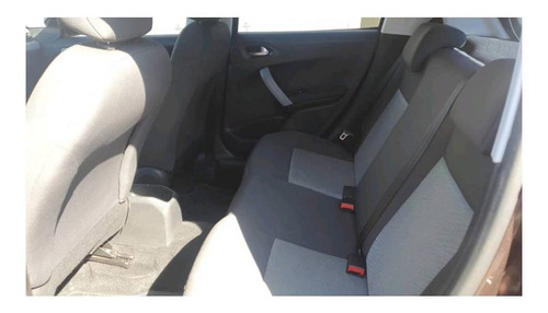 Imagem 8 de 9 de Peugeot 208 Active 1.5 8v Flex