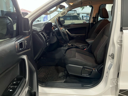Ford Ranger 3.2 Storm Cab. Dupla 4x4 Aut. 4p 6 marchas