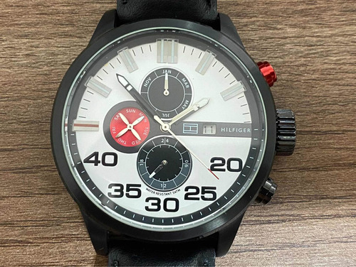 Tommy Hilfiger Tri-calendário Quartz Leia O Anúncio 01842