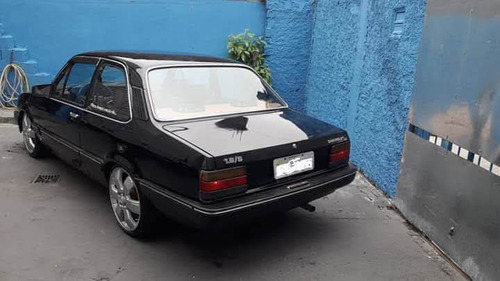 Imagem 12 de 15 de Chevrolet Chevette Dl