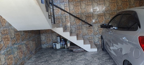 Imagem 4 de 13 de Casa Para Venda Em Santo André, Vila Lutécia, 2 Dormitórios, 1 Suíte, 2 Banheiros, 2 Vagas - 409_1-2065266