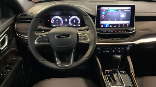 Jeep Commander 1.3 T270 TURBO FLEX OVERLAND AT6