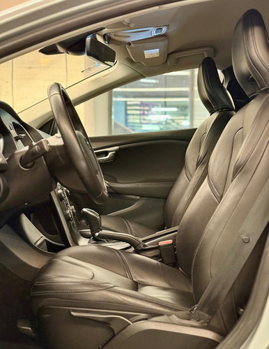 Volvo V40 1.5 Addition T3 A/T