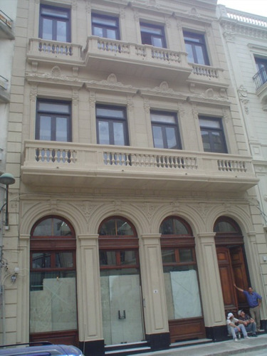 Venta Edificio Oficinas Ciudad Vieja 1500m2 Reciclados
