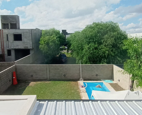 Venta Casa La Luisita 2 Dor. Con Pileta-no Duplex-