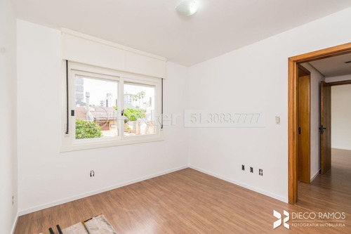 Imagem 9 de 30 de Apartamento, 3 Dormitórios, 79.81 M², São João - 204559