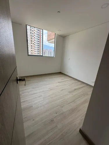 Apartamento En Venta En Loma Los Mesa. Cod V10323
