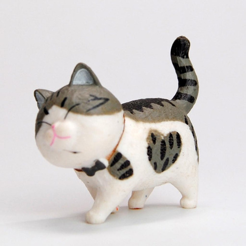 4 X 9 Piezas De Figuras Sólidas De Pvc Para Gatos De