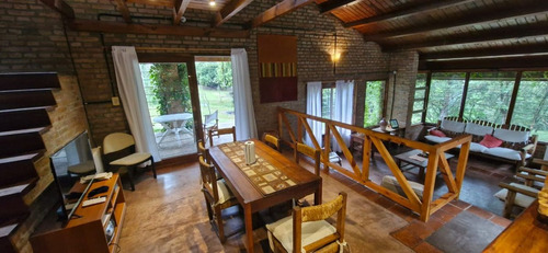 Casa 5 Dormitorios Pileta Y Arroyo Propio En Tanti