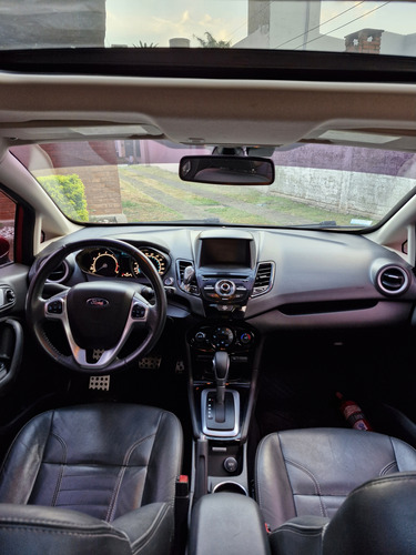Ford Fiesta Kinetic 1.6 Titanium Powershift 120cv