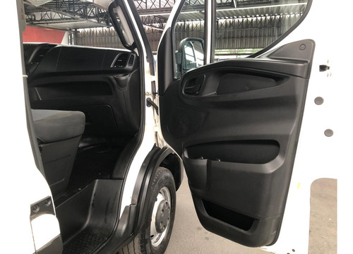 Iveco Daily 35-150 2022 Único Dono Com Apenas 53 Mil Km