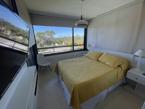 Oportunidad , Apartamento En Venta De Dos Dormitorios En Punta Del Este