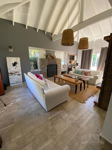 Imagen 8 de 29 de Casa - Echeverría Del Lago - Canning - Esteban Echeverría - Venta Con Renta