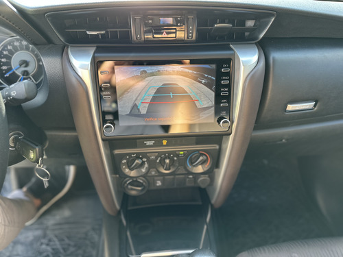 Toyota Hilux SW4 2.8 Sr 177Cv 4X4 At