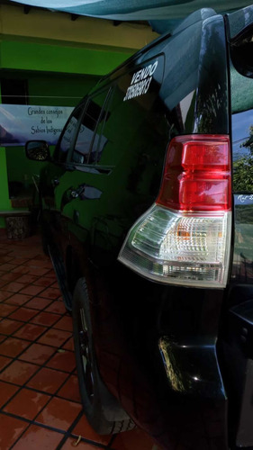 Toyota Land Cruiser 4.0 Prado Vx At 2011