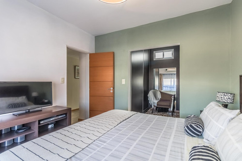Venta De Casa 4 Ambientes En Mataderos | Apto Crédito