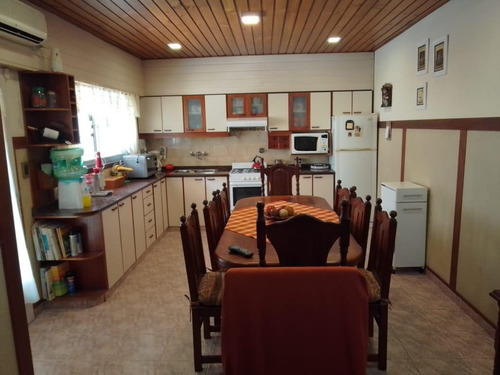 Imagen 5 de 30 de Excelente Propiedad 4 Amb. S/l 10x28m² Con Fdo. Libre C/quincho - Ramos Mejia